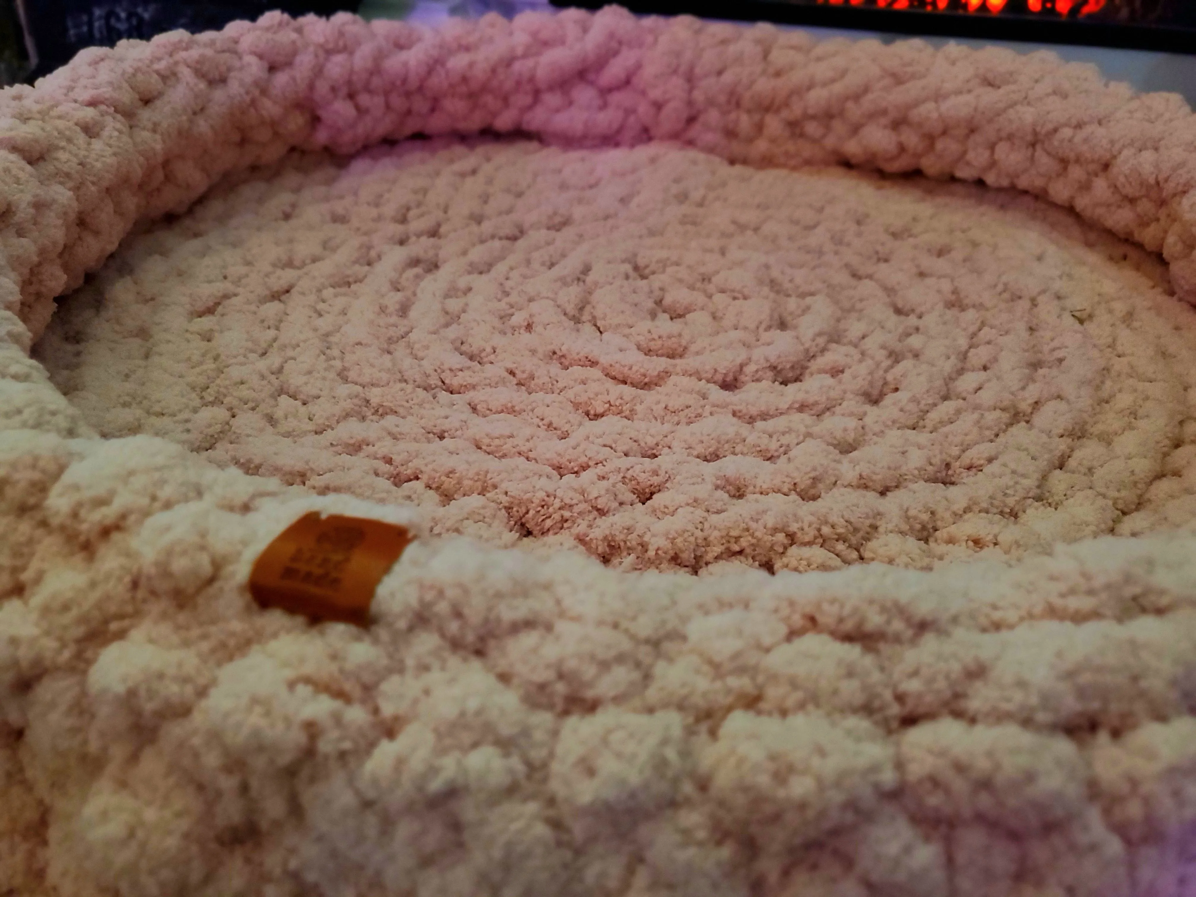 50" Donut Bed