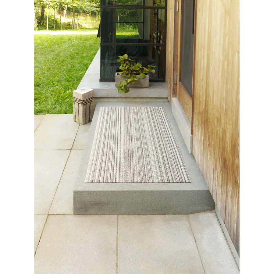 Chilewich Skinny Stripe Birch Shag Mat