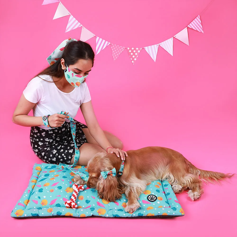 Dear Pet Dancing Pearls Dog Mat