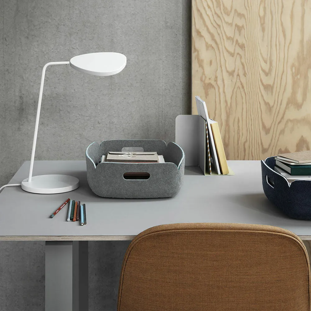 muuto | restore tray | grey